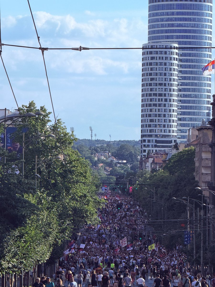 8obban's tweet photo. ОСЕЋАТЕ ЛИ ДА СТИЖЕ СЛОБОДА 🇷🇸 https://t.co/uO7xENprdW