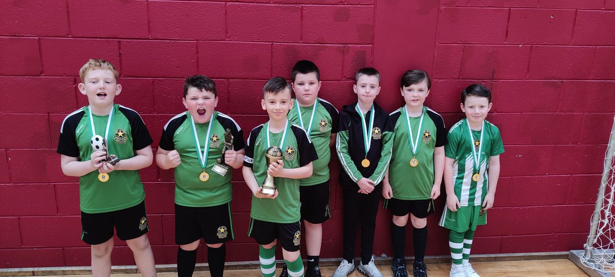 Sheriff YC (@sheriff_yc) on Twitter photo A great day of celebration today for our end of season awards π³π¬
That's a wrap for the 24/25 season we can't wait to kick off the 25/26 season, a huge well done to every single boy and girl who play on the green and white of Sheriff YC ππ
Yup da Sheriff π³π¬
<a href="/DDSL_Official/">DDSL Grassroots</a> A great day of celebration today for our end of season awards π³π¬
That's a wrap for the 24/25 season we can't wait to kick off the 25/26 season, a huge well done to every single boy and girl who play on the green and white of Sheriff YC ππ
Yup da Sheriff π³π¬
<a href="/DDSL_Official/">DDSL Grassroots</a>