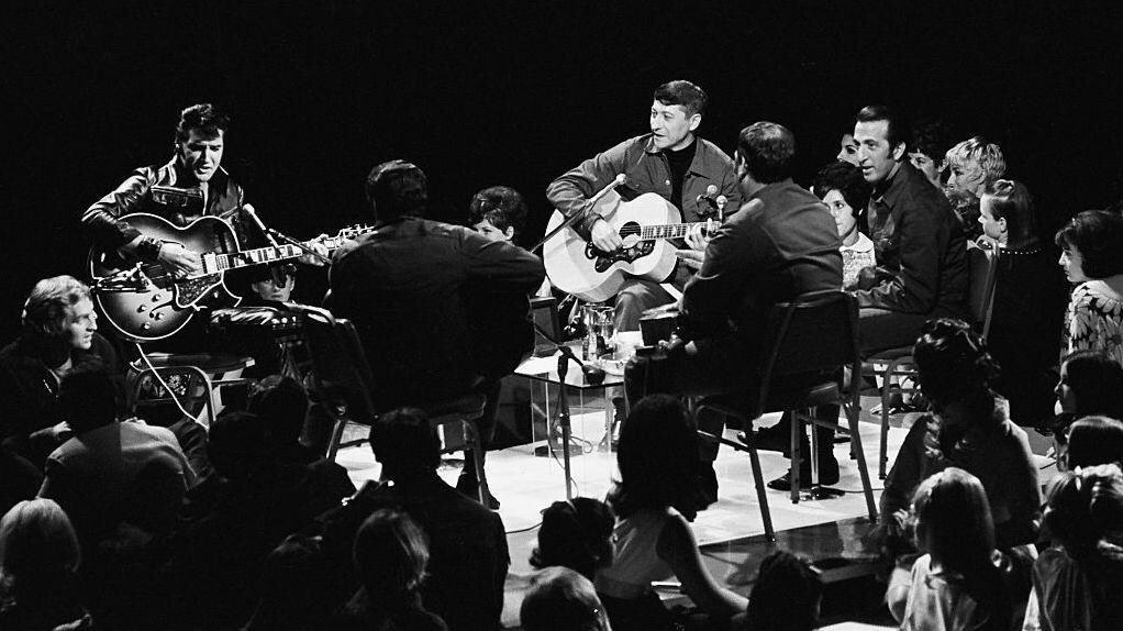 CoryKarma's tweet image. Remembering #ScottyMoore who passed away on this day in 2016! 🎶 
#ElvisHistory