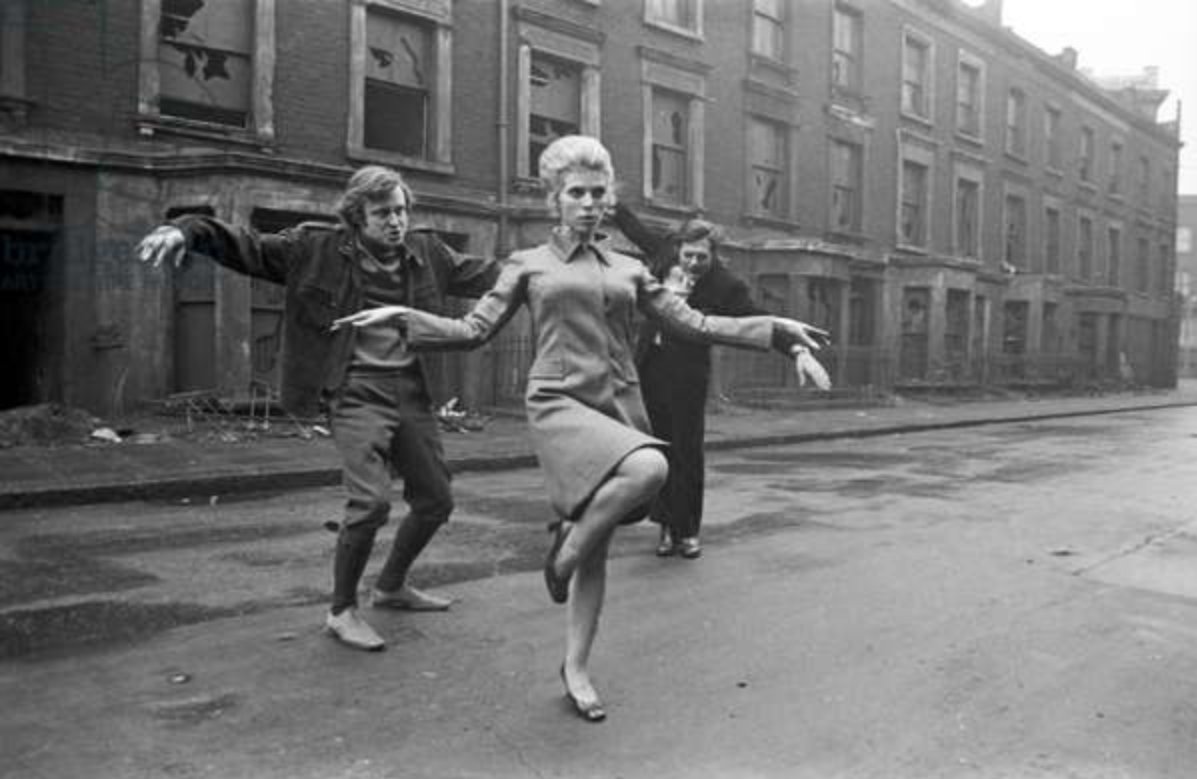 David Fitzgerald (@dejfitzgerald) on Twitter photo <a href="/OldLondonW14/">Back in Time West London</a> John Boorman, Billie Whitelaw and Marcello Mastroianni on Testerton Street 1969 <a href="/OldLondonW14/">Back in Time West London</a> John Boorman, Billie Whitelaw and Marcello Mastroianni on Testerton Street 1969
