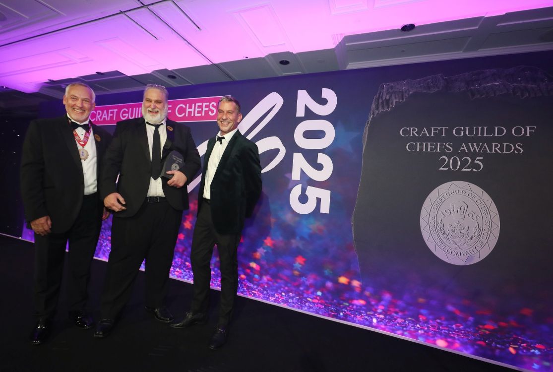 SERC (@s_erc) on Twitter photo SERC Hospitality and Culinary Arts Lecturer Brian Magill has been crowned Culinary Hero in the The <a href="/Craft_Guild/">Craft Guild of Chefs</a> Awards 2025.
ow.ly/9rUu50Whoqo
#BetterOffAtSERC #CGCAwards SERC Hospitality and Culinary Arts Lecturer Brian Magill has been crowned Culinary Hero in the The <a href="/Craft_Guild/">Craft Guild of Chefs</a> Awards 2025.
ow.ly/9rUu50Whoqo
#BetterOffAtSERC #CGCAwards