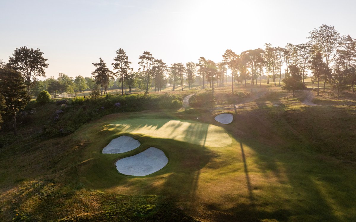 TheAddingtonGC's tweet image. It’s clear that Abercromby designed our 13th as a par 3.5, with ample room short of the green leaving a simple pitch for those not wanting to leave themselves in a bunker, or short-sided, for their second.
