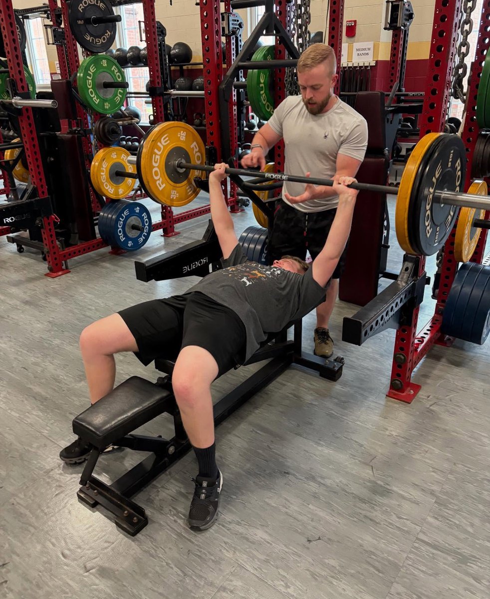 Looking to make a difference in our community? New Albany Special Olympics is always looking for passionate coaches &amp; volunteers &amp; when you join their team, you’re not just helping—you become part of something meaningful. Learn more at newalbanyspecialolympics.org. 

#NewAlbanyOhio