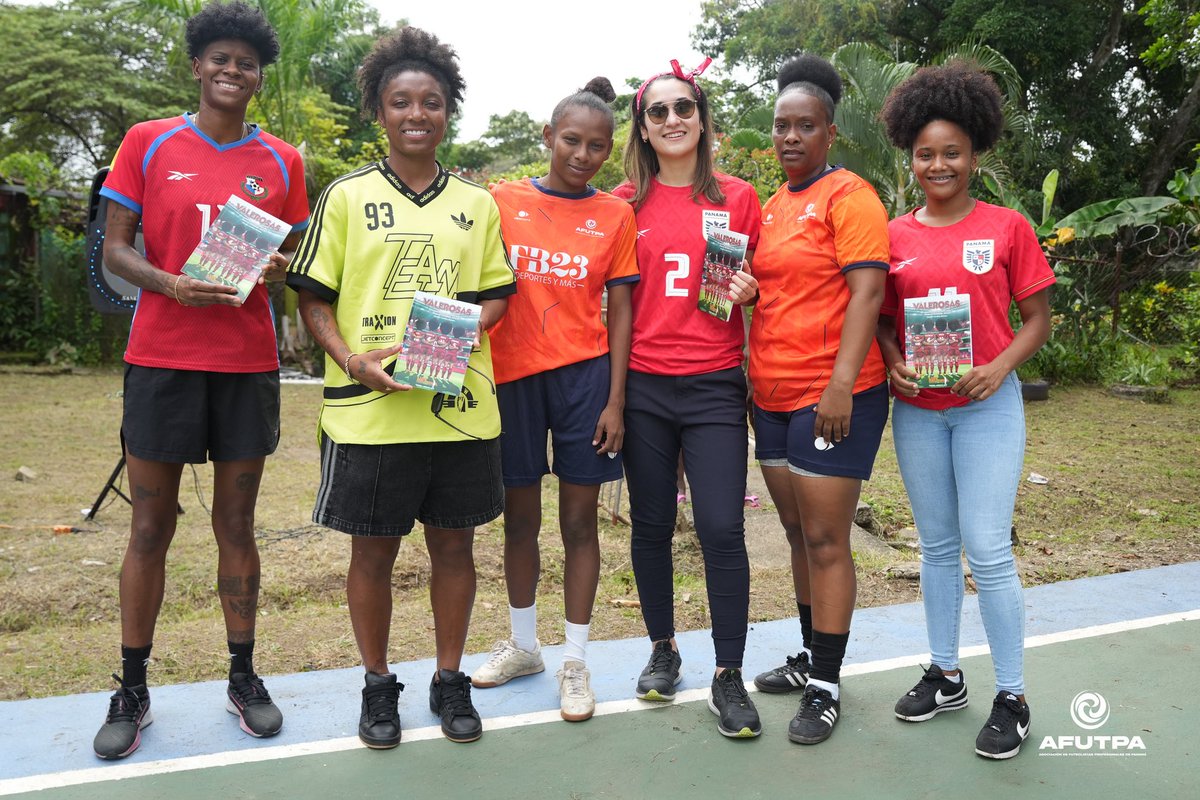 AFUTPA's tweet image. Retratos del convivió realizado junto a las jugadoras de la selección femenina de fútbol de Panamá 🇵🇦 y las privadas de libertad en el Centro Femenino de Rehabilitación. El convivió se caracterizó por una energía de solidaridad y alegría, donde las chicas de la selección le…