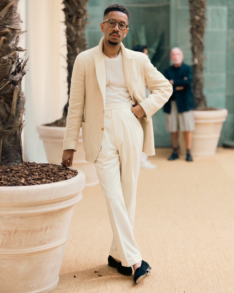 Urban Composition tweet media