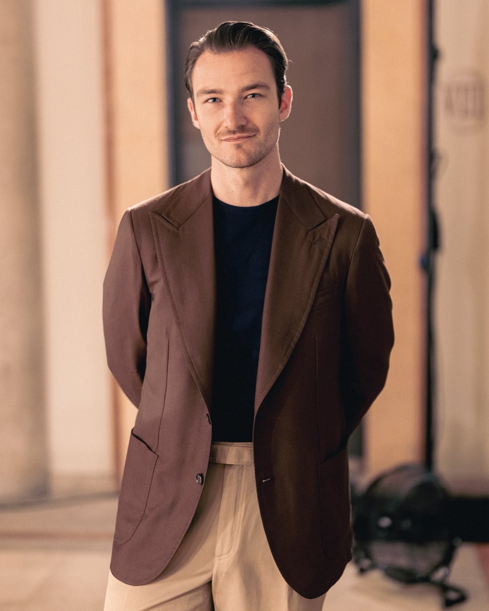 Urban Composition tweet media