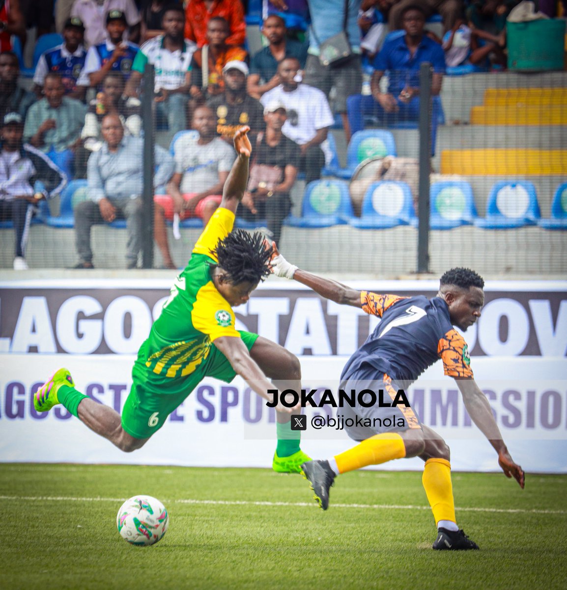 DELEJNR29's tweet image. HALF TIME 

2025 MEN PRESIDENT FEDERATION CUP 

Abakaliki FC 0-0 Kwara United 

Accurate Passes: 66 - 102
Possession: 30% - 60%
Fouls: 10 - 11
Tackles: 6 - 10
Shots: 5 - 3
ON Targets: 1 - 3
Yellow Card: 2 - 0

📷 - @BjJokanola

#PFCup2025
#FederationCup