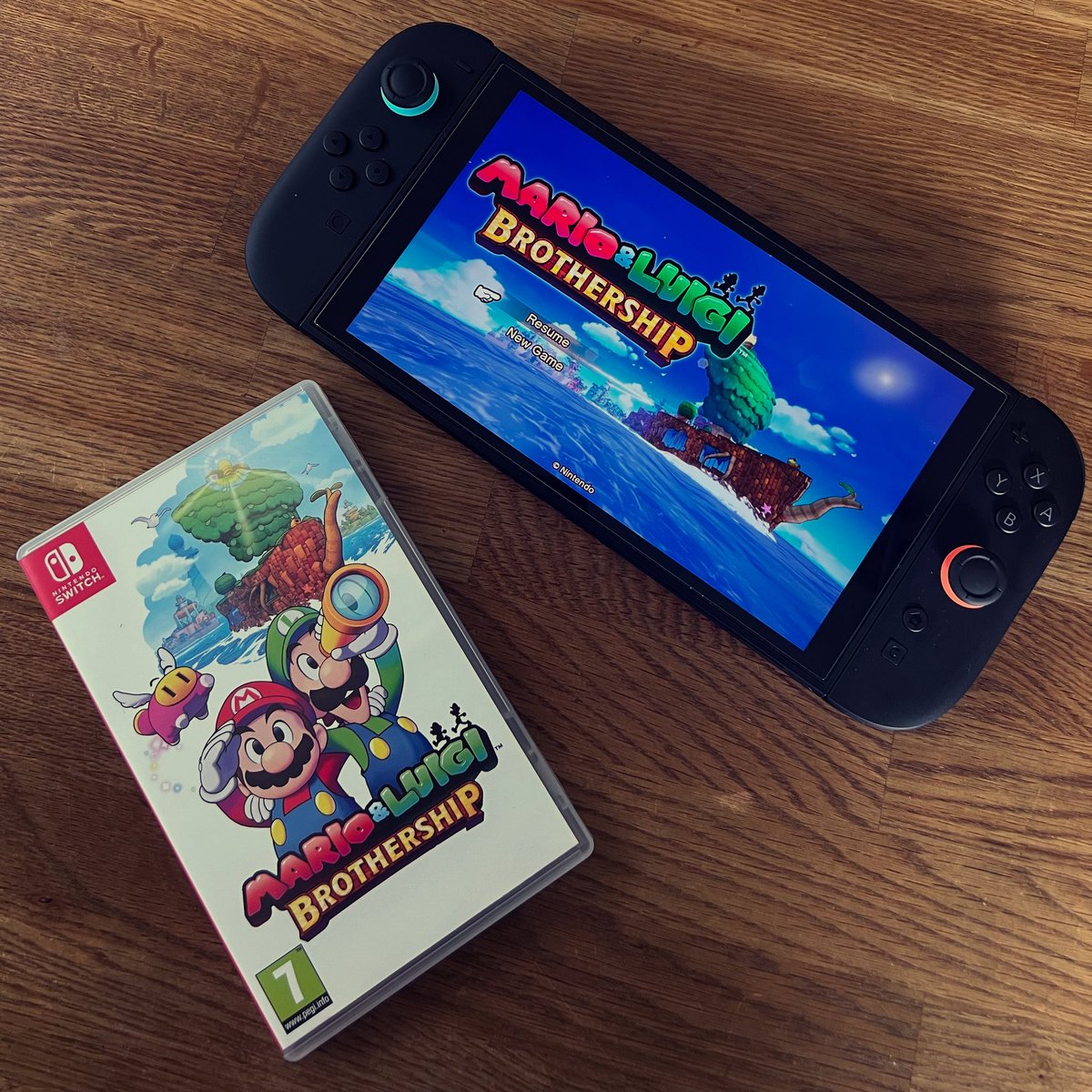 Mario &amp; Luigi: Brothership är ett av de spel som flyter på bättre på Switch 2.

Spelet hade problem med både frameraten och långa laddningstider på originalkonsolen men nu är det låst till 30 fps och laddar snabbare mellan striderna.

Rekommenderas varmt om ni gillar serien!