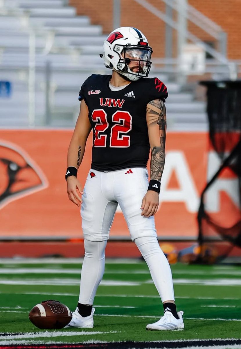 CoachScifers's tweet photo. Happy Birthday @brycefelt22 ‼️ https://t.co/Gu45QEdItN