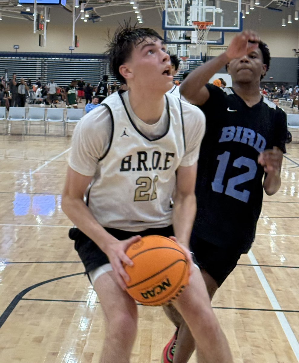 Coach_Frank (@norfolkknights) on Twitter photo Broad Run HS 6’7 2026 Ryan Brzezanski <a href="/ryan_brzezanski/">Ryan Brzezanski</a> goes up for the layup and he’s been unstoppable in and around the paint. Runs the floor nicely and his footwork on both ends of the floor is terrific. He can shoot it, has three point range and is a threat from deep but Broad Run HS 6’7 2026 Ryan Brzezanski <a href="/ryan_brzezanski/">Ryan Brzezanski</a> goes up for the layup and he’s been unstoppable in and around the paint. Runs the floor nicely and his footwork on both ends of the floor is terrific. He can shoot it, has three point range and is a threat from deep but