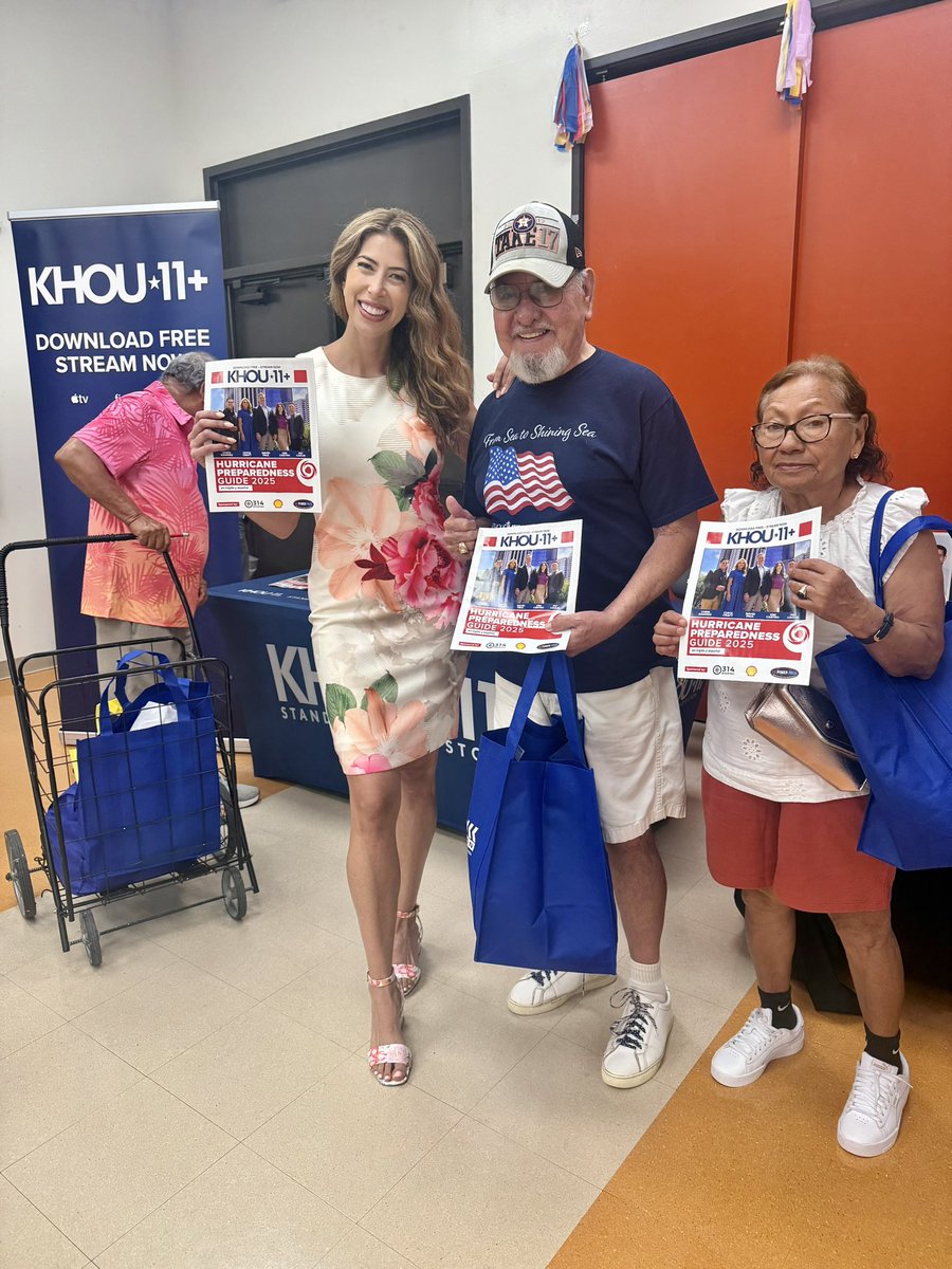 Kim Castro (@kimcastrowx) on Twitter photo KHOU is your Hurricane Station🌀
Thank you to the Magnolia Multi-Service Center & Council Member Joaquin Martinez for hosting the Disaster Preparedness Workshop👏 we stay ready for anything here in Houston!
<a href="/KHOU/">KHOU 11 News Houston</a> #khou11 KHOU is your Hurricane Station🌀
Thank you to the Magnolia Multi-Service Center & Council Member Joaquin Martinez for hosting the Disaster Preparedness Workshop👏 we stay ready for anything here in Houston!
<a href="/KHOU/">KHOU 11 News Houston</a> #khou11