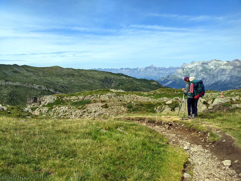 wanderspuren's tweet photo. Neues bei @wanderspuren - Heute beenden wir die Tour du Mont Blanc mit vielen Tipps und Infos zum wohl schönsten "Berg"-Wanderweg Europas. #TourduMontBlanc #TMB #Bergwandern #WanderninEuropa #Alpenwandern https://t.co/rRxwoVDImx https://t.co/tTzFK3Xpyr
