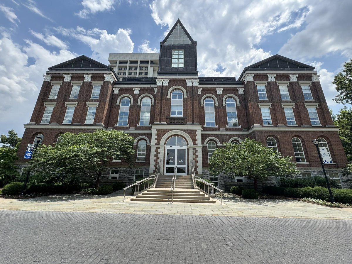 Marian Central College Counseling tweet media