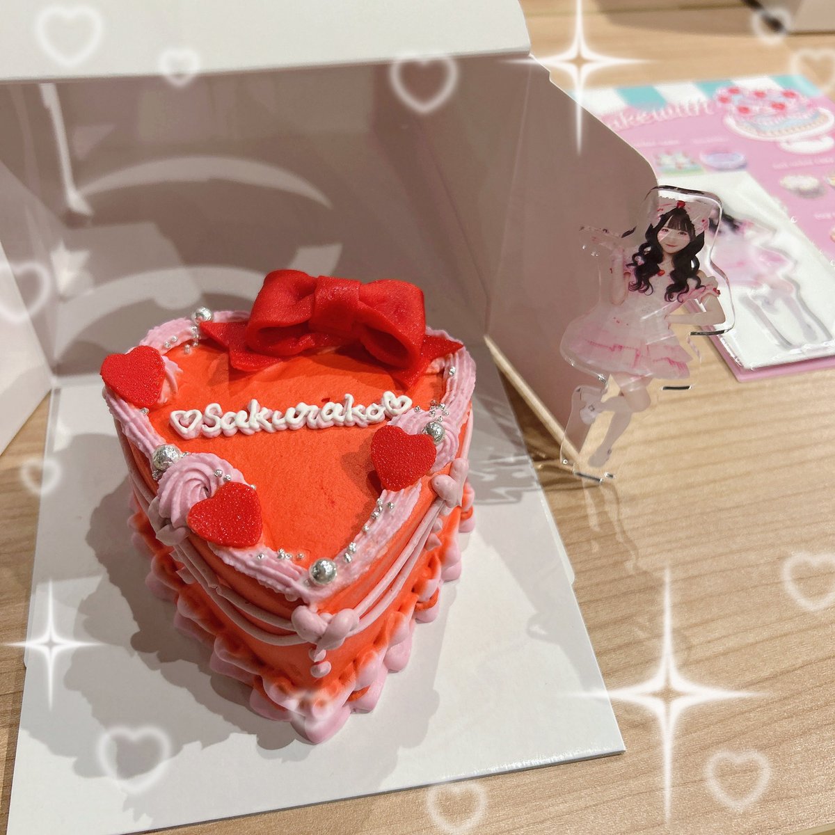 shierichandayo_'s tweet photo. 夜までやってるケーキ屋さんって滅多にないからありがとうすぎる😻
#Onephony
#みらっこ
#cakewith https://t.co/2Kdu926TY3