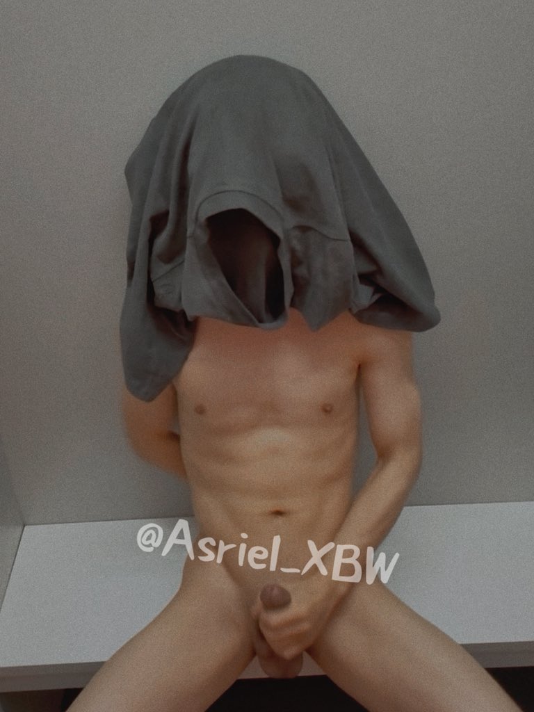 Asriel tweet media