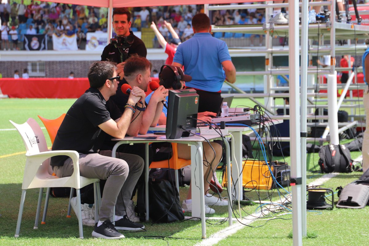 Mañana nos escuchamos en <a href="/laOtraTM/">laOtra</a> de <a href="/telemadrid/">Telemadrid</a> 📺

<a href="/diegogarcia00/">Diego García 🎙</a> y Álvaro Pino abren la mañana

Turno doble con <a href="/dfidalgo10/">Daniel Fidalgo</a> y cerramos con el gran <a href="/David_Coach14/">David Martinez</a>