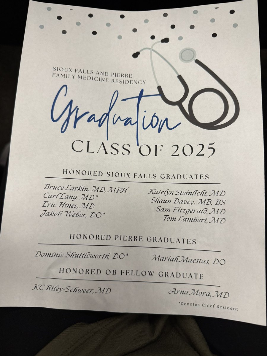 RobinMenster's tweet photo. We got to celebrate Sam (Dr Fitzgerald) last night as she finished the long process of becoming a doctor. It was a nice surprise that she was 1 of 2 residents to be called out for an individual award. 

6 months of an OB fellowship  then off to Manchester to start her career https://t.co/qzOfMdIJQm