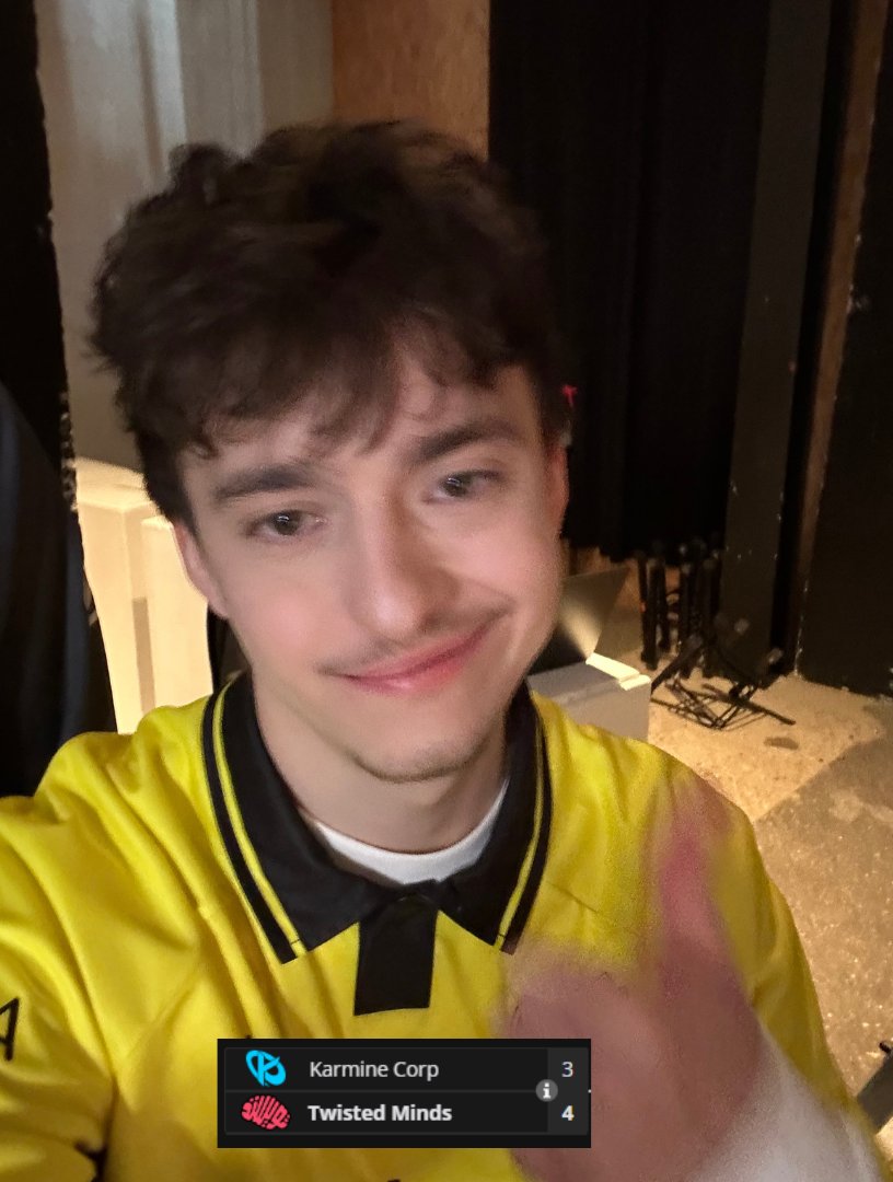 Team Vitality 🐝 (@teamvitality) on Twitter photo il y a des news qui donnent le smile 📈 il y a des news qui donnent le smile 📈