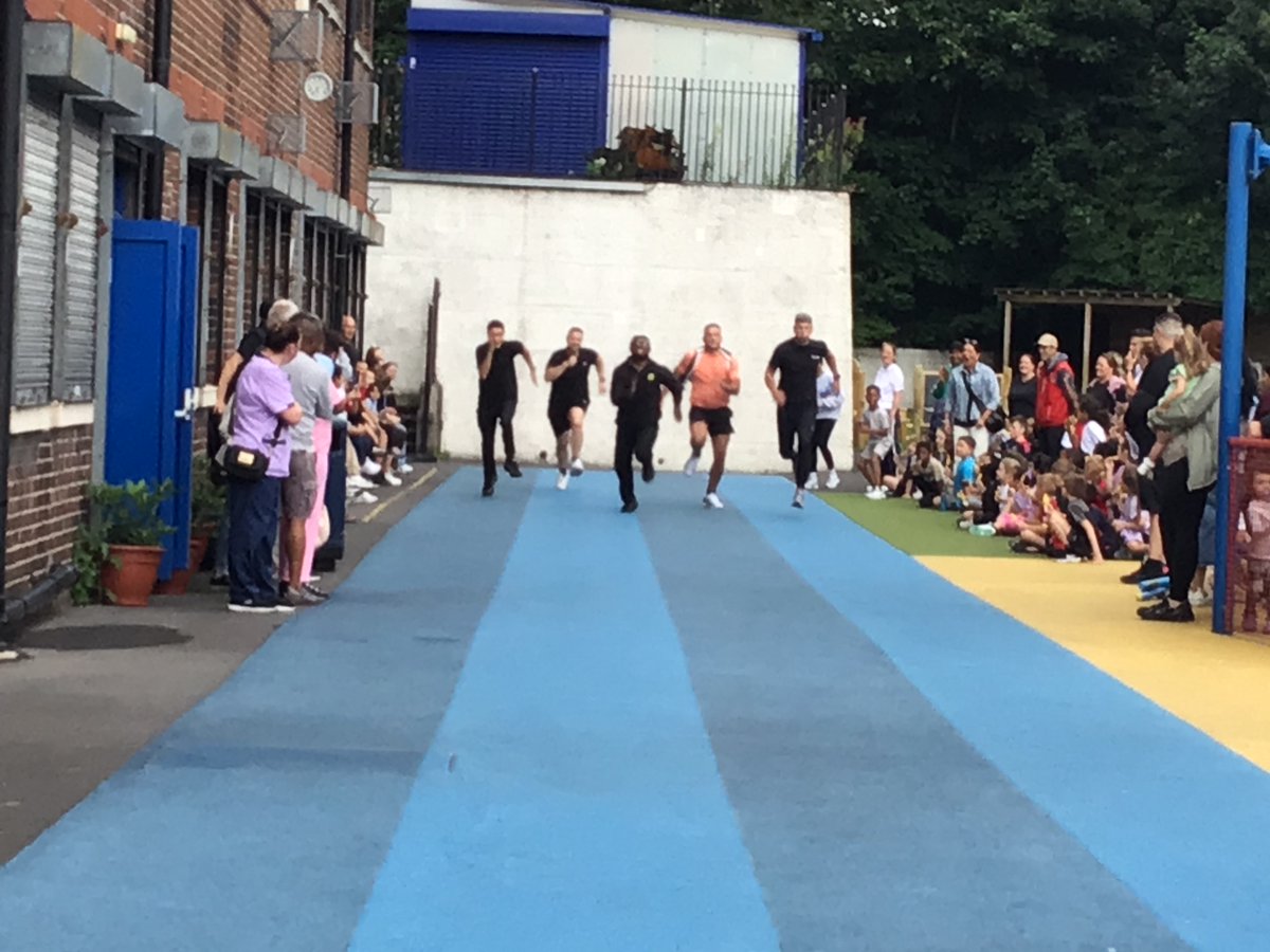 KS1 had an amazing sports day this afternoon! Thanks to all the parents who came along to support their children.