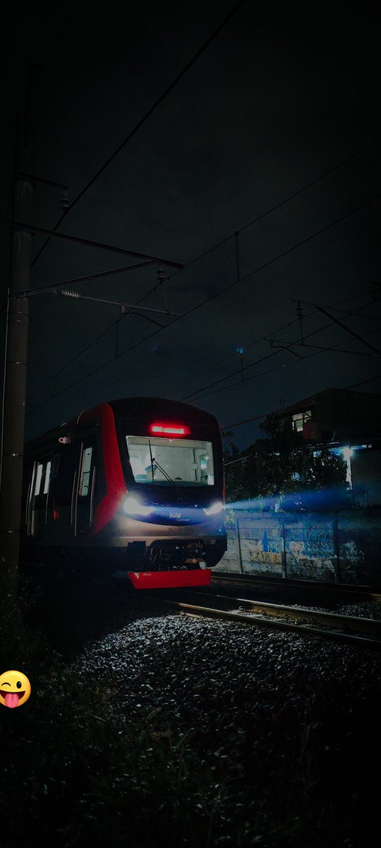 Hafiss_31's tweet photo. Malam bersama CRRC. https://t.co/Uj80iKcmSb