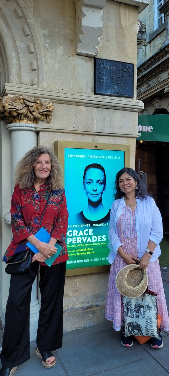 shrabanibasu_'s tweet image. Was fabulous to be at the opening night of #DavidHare's new play Grace Pervades starring #RalphFiennes and #MirandaRaison at #TheatreRoyalBath. With David's lovely wife, the artist and designer #NicoleFarhi. The play is about the famous acting duo Ellen Terry and Henry Irving.