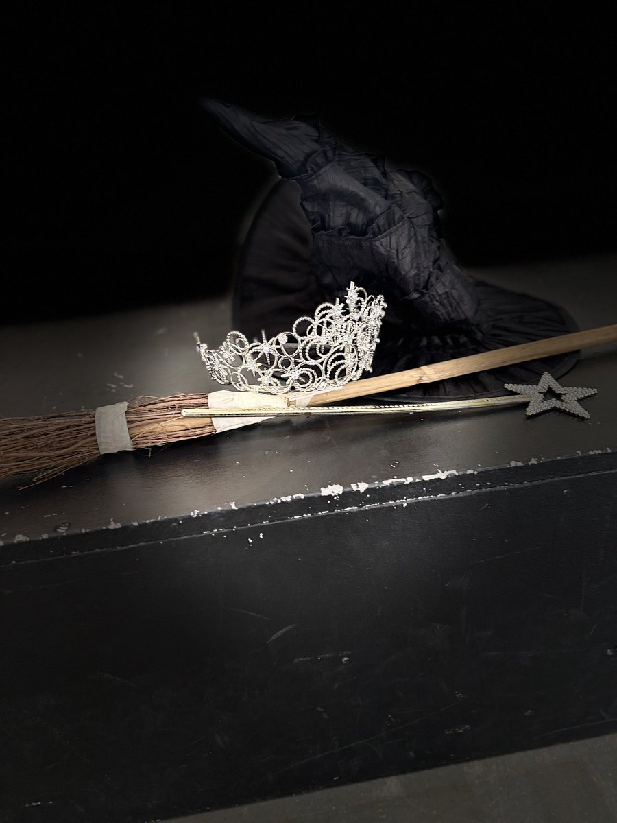 bugbites74's tweet image. Whose ready for a semi -dress rehearsal?