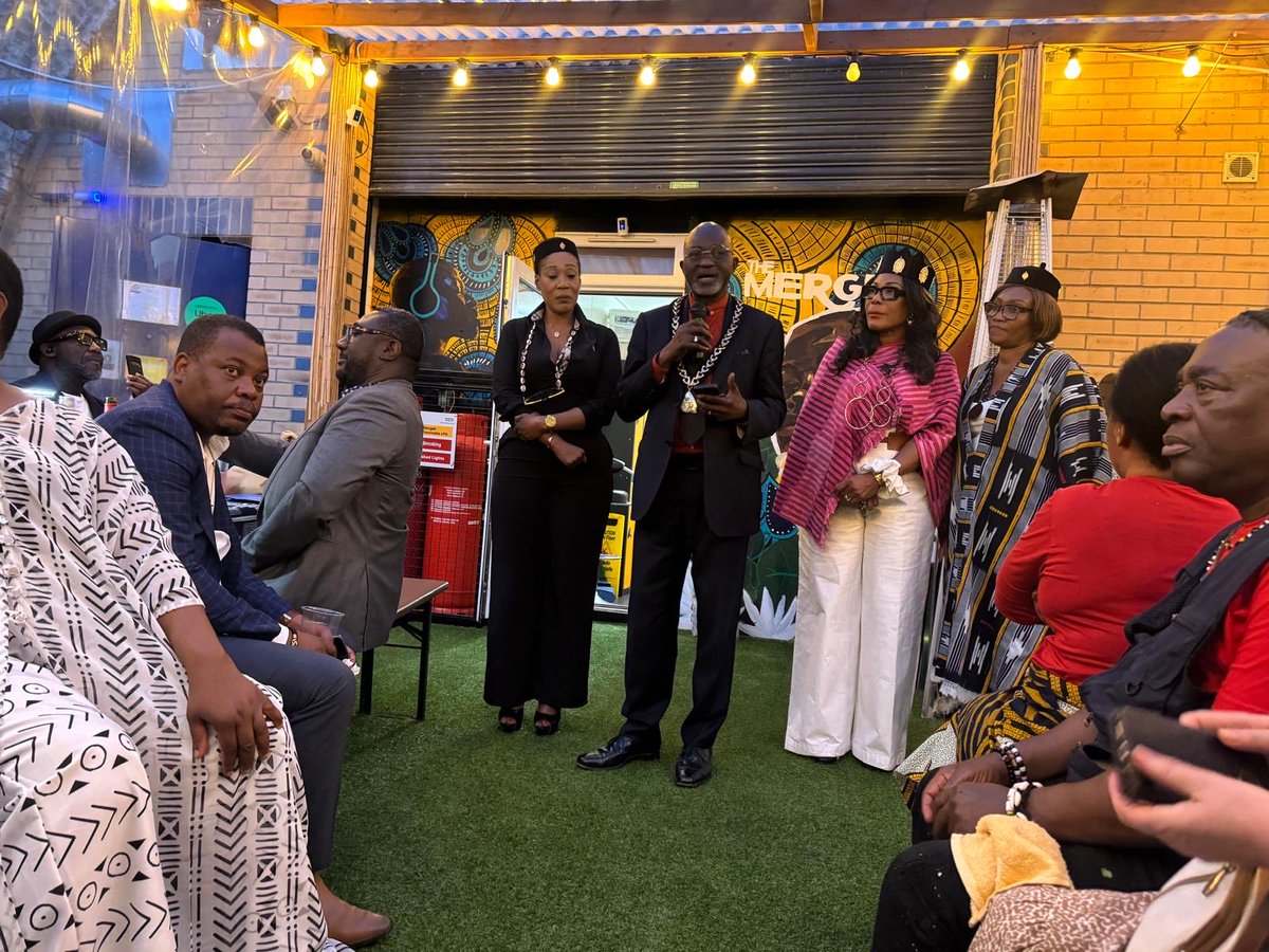 sunnylambe's tweet image. Massive thank you to my @IvoriancommunityUK and their #Ambassador #MarieLaurenPanzo who came to Celebrates @SouthwarkMayor #SunnyLambe, #theMerge Ivorian restaurant on Friday night. Thank you and much appreciated. One Love ♥️