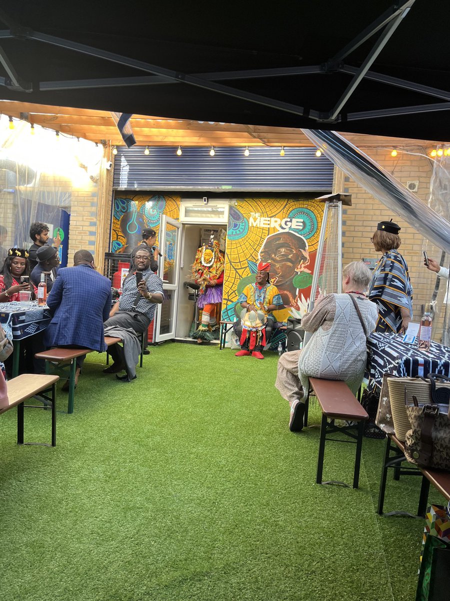 sunnylambe's tweet image. Massive thank you to my @IvoriancommunityUK and their #Ambassador #MarieLaurenPanzo who came to Celebrates @SouthwarkMayor #SunnyLambe, #theMerge Ivorian restaurant on Friday night. Thank you and much appreciated. One Love ♥️