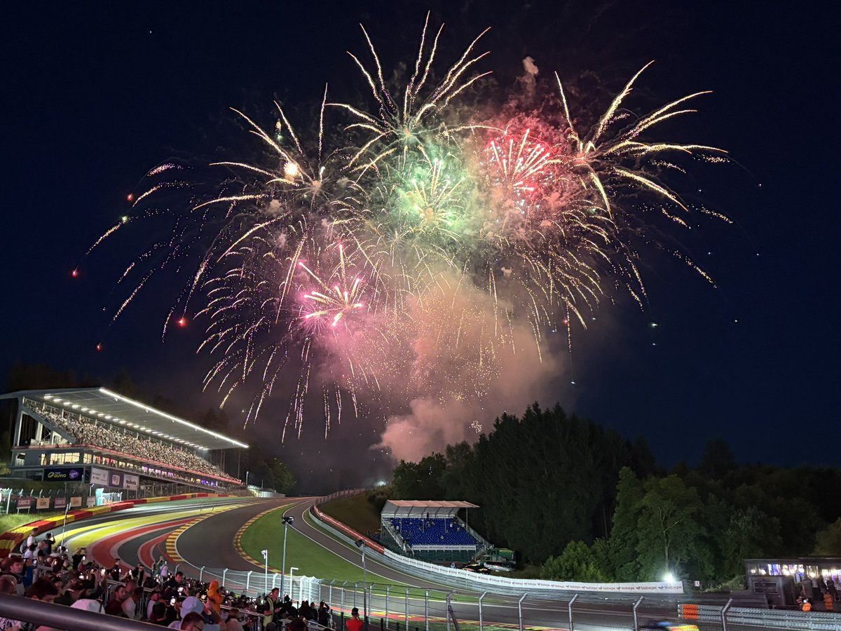 chloe_racing's tweet photo. Spa on Fire @GTWorldChEu @IntercontGTC @24HoursofSpa #GTWC  #Spa24h #24hSpa https://t.co/Nu8SupYwZW