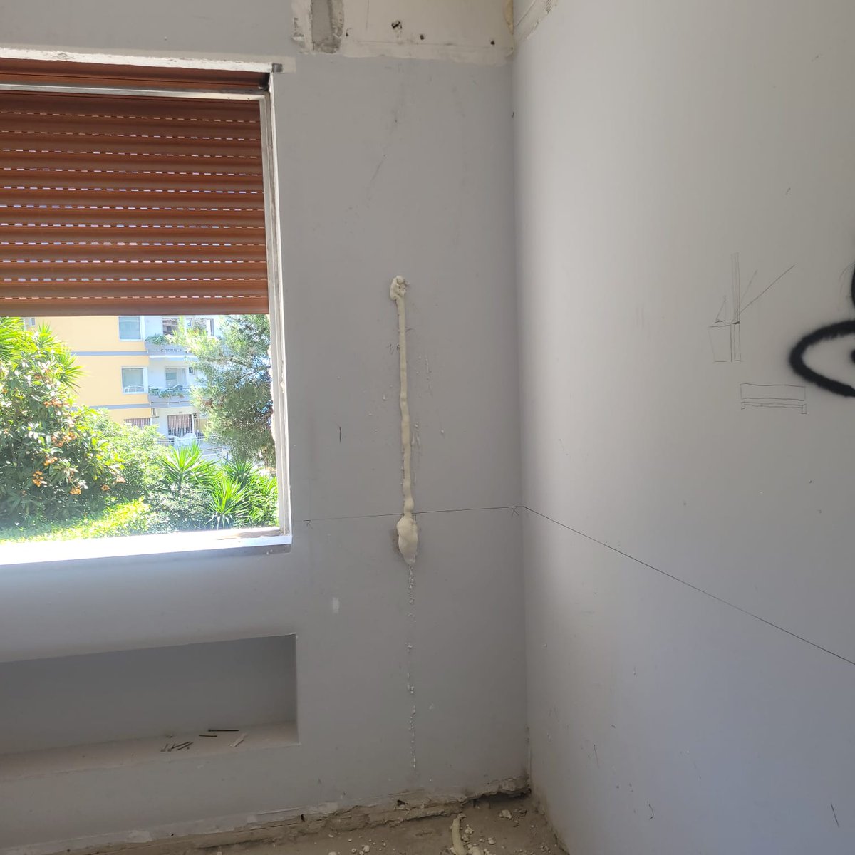 ColorflooringS's tweet image. 📷 Basta sprechi di energia!
Con l’insufflaggio a schiuma poliuretanica, isoli la tua casa in modo rapido, pulito ed efficace!

colorflooring.it
📷 Contattaci per info e preventivi! +39 0828 354702
#IsolamentoTermico #Insufflaggio #SchiumaPoliuretanica #RisparmioEnergetico