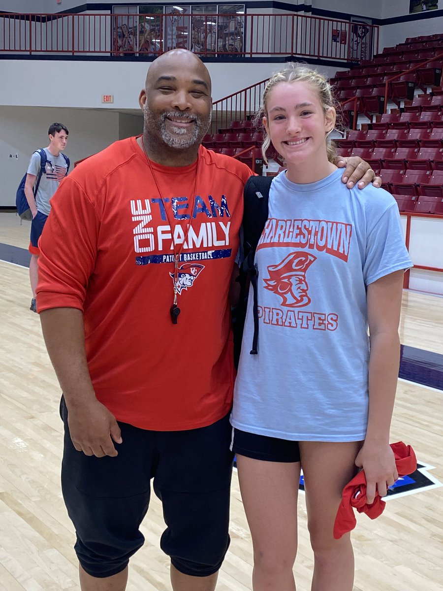 Chesney Jackson (@cjackson37099) on Twitter photo I had a great time at the University of the Cumberlands representing Charlestown Lady Pirates and Kentuckiana Hoops. Thanks for inviting me to your basketball camp. <a href="/Ucwbb/">UC Women's Basketball</a> <a href="/CoachRickReeves/">Rick Reeves</a> <a href="/KrystalReevesEv/">Krystal Reeves-Evans</a> <a href="/CHS_LPBB/">Lady Pirate Basketball</a> <a href="/KYIN_Hoops_GBB/">Kentuckiana Hoops Girls AAU</a> <a href="/coach_wathen/">Coach Wathen</a> I had a great time at the University of the Cumberlands representing Charlestown Lady Pirates and Kentuckiana Hoops. Thanks for inviting me to your basketball camp. <a href="/Ucwbb/">UC Women's Basketball</a> <a href="/CoachRickReeves/">Rick Reeves</a> <a href="/KrystalReevesEv/">Krystal Reeves-Evans</a> <a href="/CHS_LPBB/">Lady Pirate Basketball</a> <a href="/KYIN_Hoops_GBB/">Kentuckiana Hoops Girls AAU</a> <a href="/coach_wathen/">Coach Wathen</a>