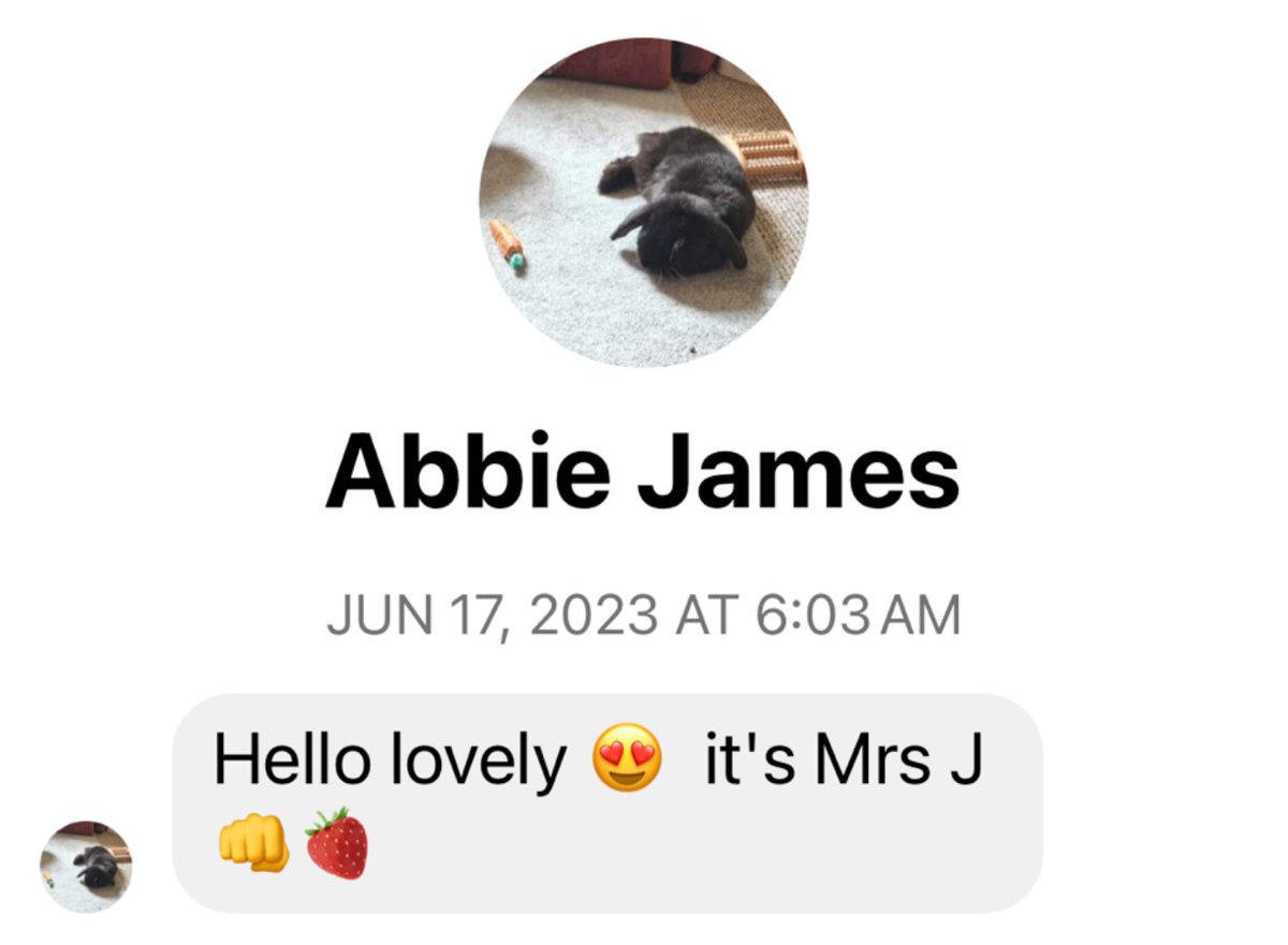 Hello lovely. Abbie James is Mrs. J. She said so herself. youtu.be/_MQR8fmktt8?si…