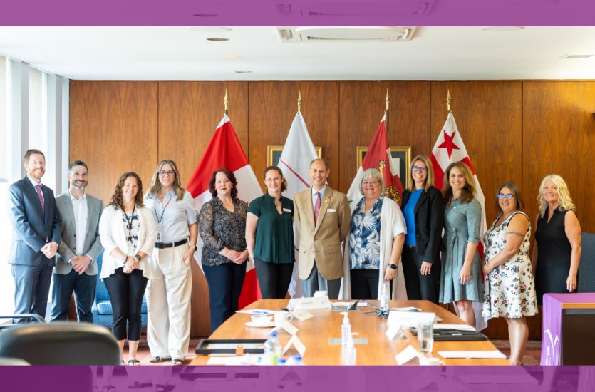 BriscoeClass's tweet image. Honoured to meet HRH The Duke of Edinburgh, Prince Edward, at the Atlantic Canada Education Forum @dukeofedcanada in PEI.
Inspiring conversations on inclusive experiential learning, mentorship &amp;amp; preparing youth for future careers. #DukeOfEd #Education dukeofed.org/articles/highl…