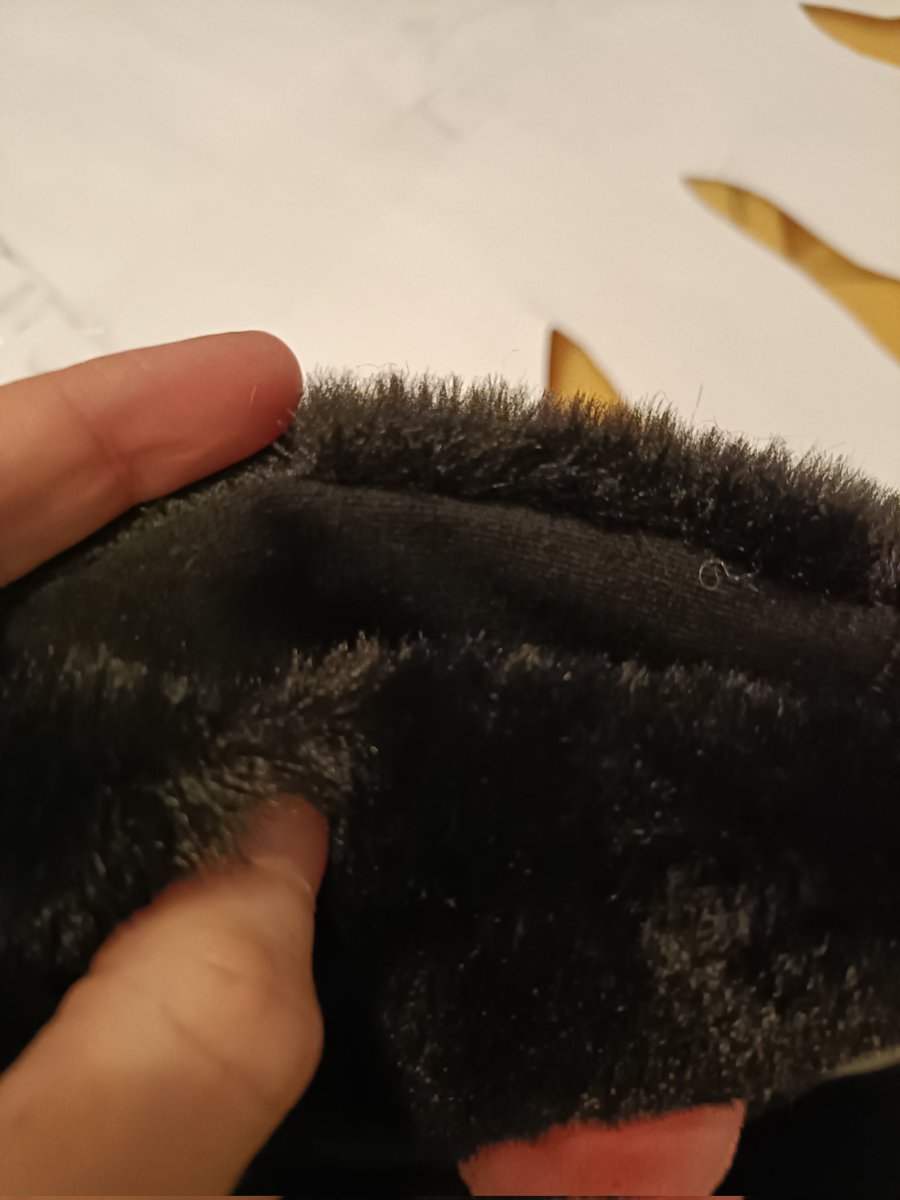 yellow_fr3ak's tweet photo. I will have a pair of WUMBO perfect stitch feral k9 ivory color paws available at some point ^^
I am teaching my dad how to make them so keep an eye out ;)
The question is, should I go black or pink paw pads?? https://t.co/d37N9u2z1v