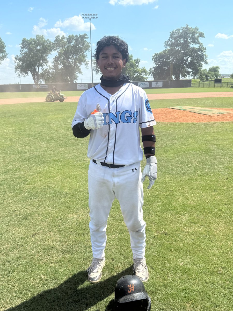 F: <a href="/NTXKingBaseball/">NTXKingsBaseball</a> 18U Newell 7, West Texas Hooks 6
PoG: @josearriaga0906 1-1, 3B, 2 RBI