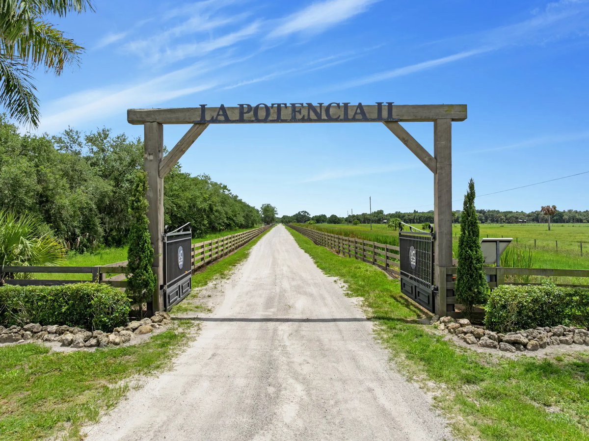 corcorangroup's tweet image. Former #Mets slugger #YoenisCespedes is asking $30M for his incredible "La Potencia II" #ranch in #PortStLucie, Florida! ⚾ It could be one of the area's priciest residential sales ever! 😮 Read more on the New York Post: nypost.com/2025/06/25/rea… 👈