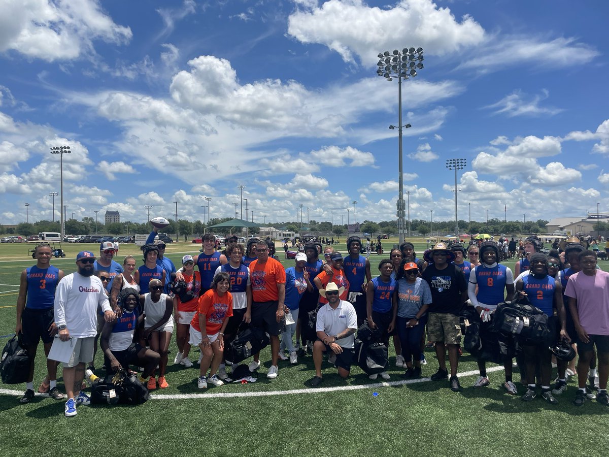 Proud of the way our guys battled back going 5-0 today! <a href="/GOaksFootball/">Grand Oaks Football</a>