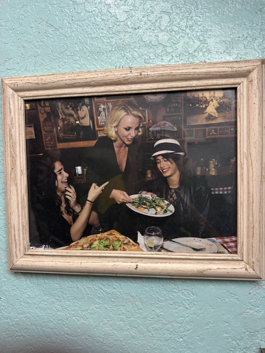 went to the restaurant last night and they had a pic of britney serving. they really had her out there working a shift