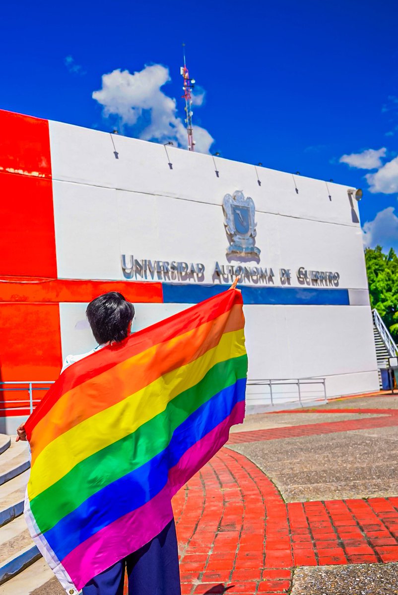 🏳️‍🌈 En este Día Internacional del Orgullo LGBT+, en la UAGro reafirmamos nuestro compromiso con la inclusión, el respeto y la diversidad.

Te compartimos nuestra postal con orgullo, porque creemos en una universidad donde todas las identidades son visibles, respetadas y valoradas.