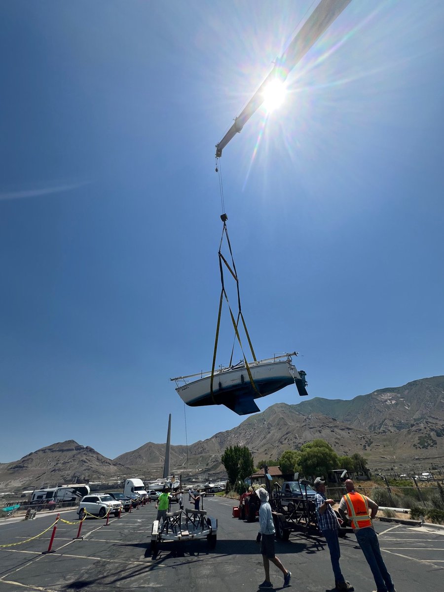 GreatSaltLakeSP's tweet photo. Here's that post, optimized for X (formerly Twitter), keeping it concise and engaging!
You won't believe what flew into the Great Salt Lake State Park Marina today! ๐คฉ
Another epic #CraneDay just wrapped up! We welcomed new boats & masterfully reshuffled others.
#WhenBoatsFly https://t.co/sYqxuxJOv0