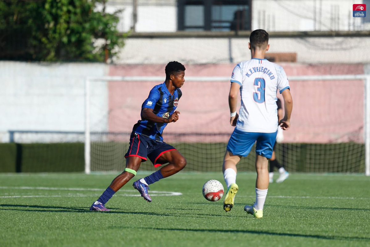Maverick_SC's tweet photo. Commitment shapes champions 💪 

The technique, power, and style 😉 
Behind every moment of brilliance is a story of sacrifice 👍

#mavericksoccerclub 
#mavericksports 
#talento 
#talenthub 
#bringbackthelove https://t.co/pHCMEnR0Ot