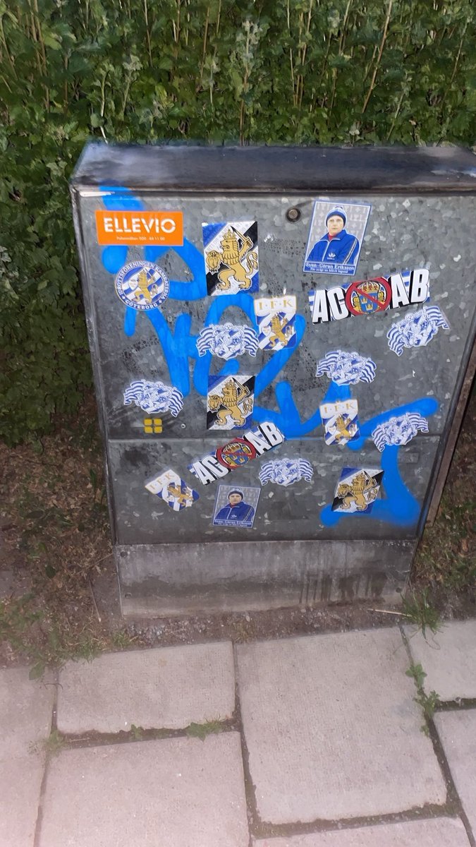 murro1904's tweet photo. Södermalm är Blåvitt!! #ifkgbg #anti08 https://t.co/EWYFeHjUot