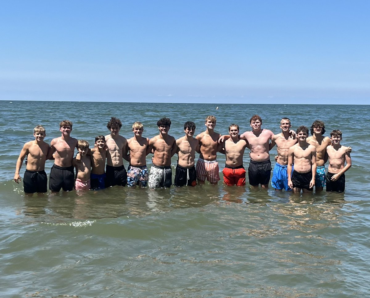 Your Wheelersburg Pirates have an off day while attending the #1 NCAA recruiting event in the nation, Midwest Live at Cedar Point Sports Center <a href="/CPSportsCenter/">Cedar Point Sports Center</a> It’s team bonding day on the shores of Lake Erie. <a href="/BurgBBK/">Wheelersburg Boys Basketball</a> <a href="/rcsm740/">River City Sports Media</a> <a href="/Landon_m347/">Landon McGraw</a> <a href="/lanechamberlin/">Lane chamberlin</a> <a href="/bivens2hunter/">Hunter Bivens</a>