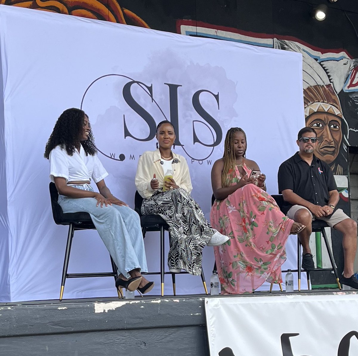 Great event today at <a href="/OneArtCommunity/">One Art</a>. Anytime we have the opportunity to share awareness about breast cancer, to women AND men alike, we are advancing!