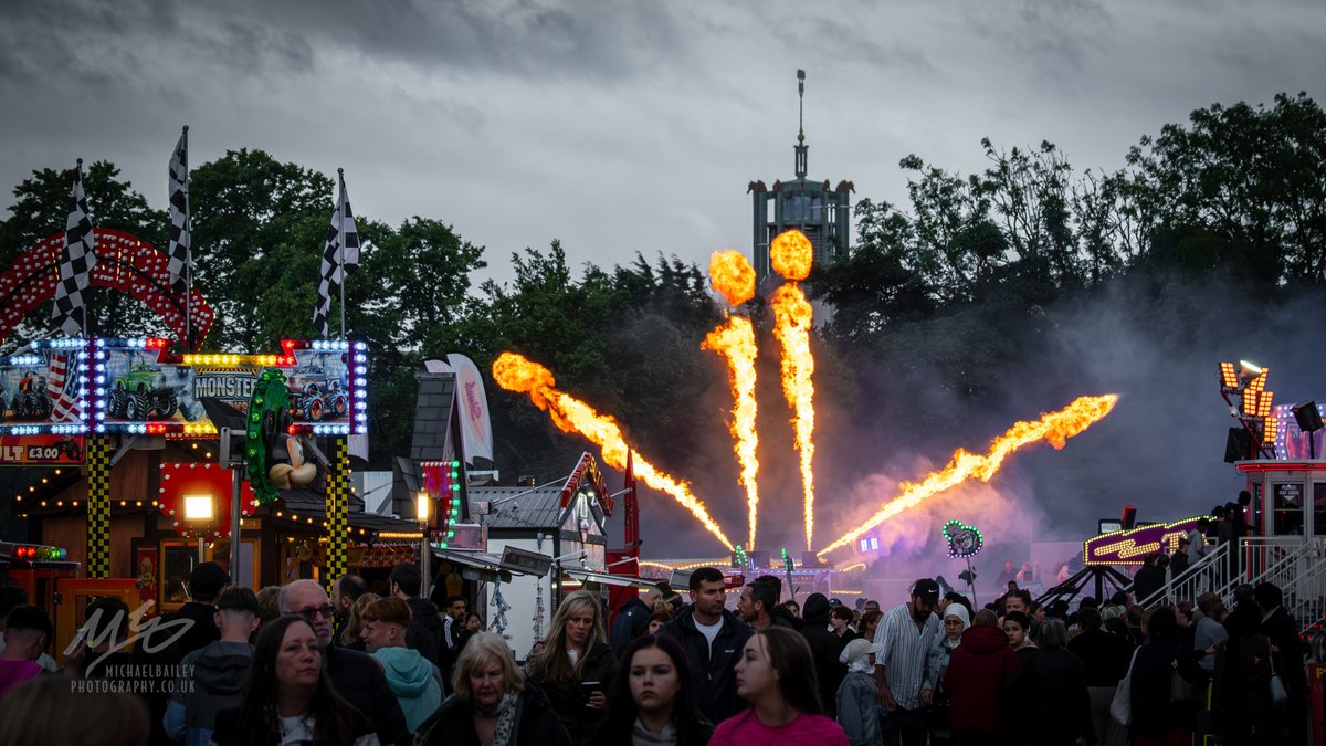 jollybeggars's tweet image. A shot from the Hoppings earlier this evening... #Newcastle #Tyneside