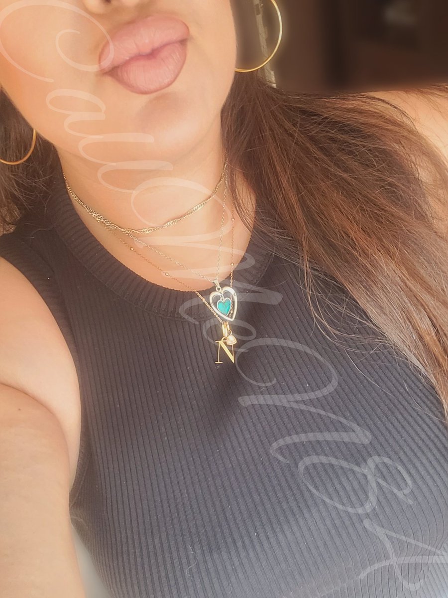 When Daddy buys you heart to wear
💚💚💚💚💚