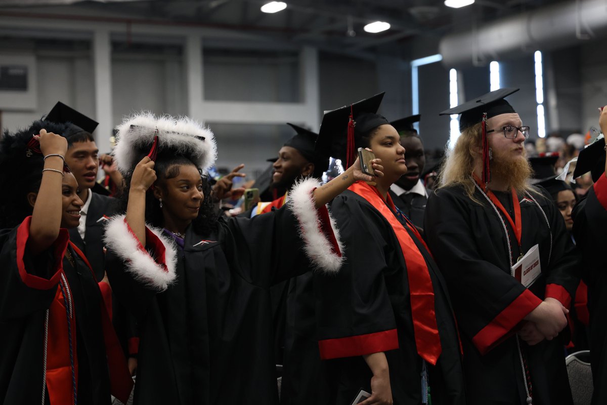 Caps off to the Class of 2025 from PSLA @ Fowler!  You came. You grew. You made your mark. Now go show the world what you’re made of. 🎓