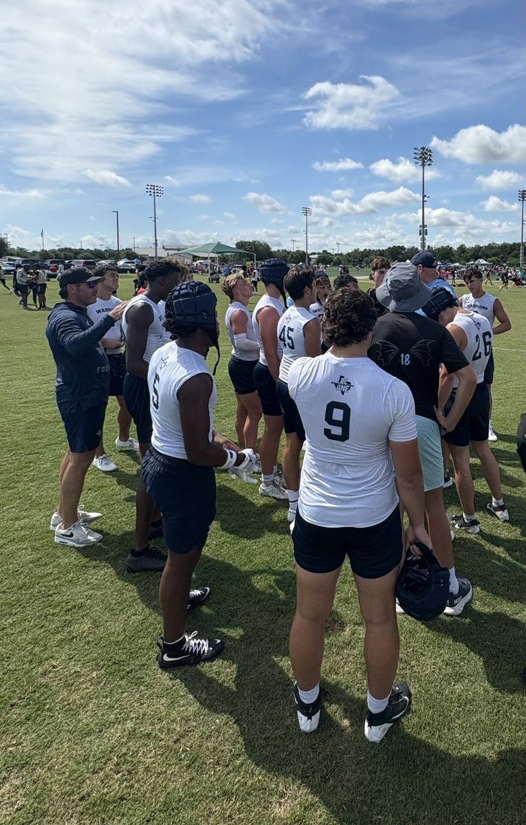 LCS__Football's tweet image. Warriors wrap up the 2025 Texas 7on7 State Championships against South Oak Cliff in the quarterfinals.
Final
SOC 33 Warriors 26
#BeOne