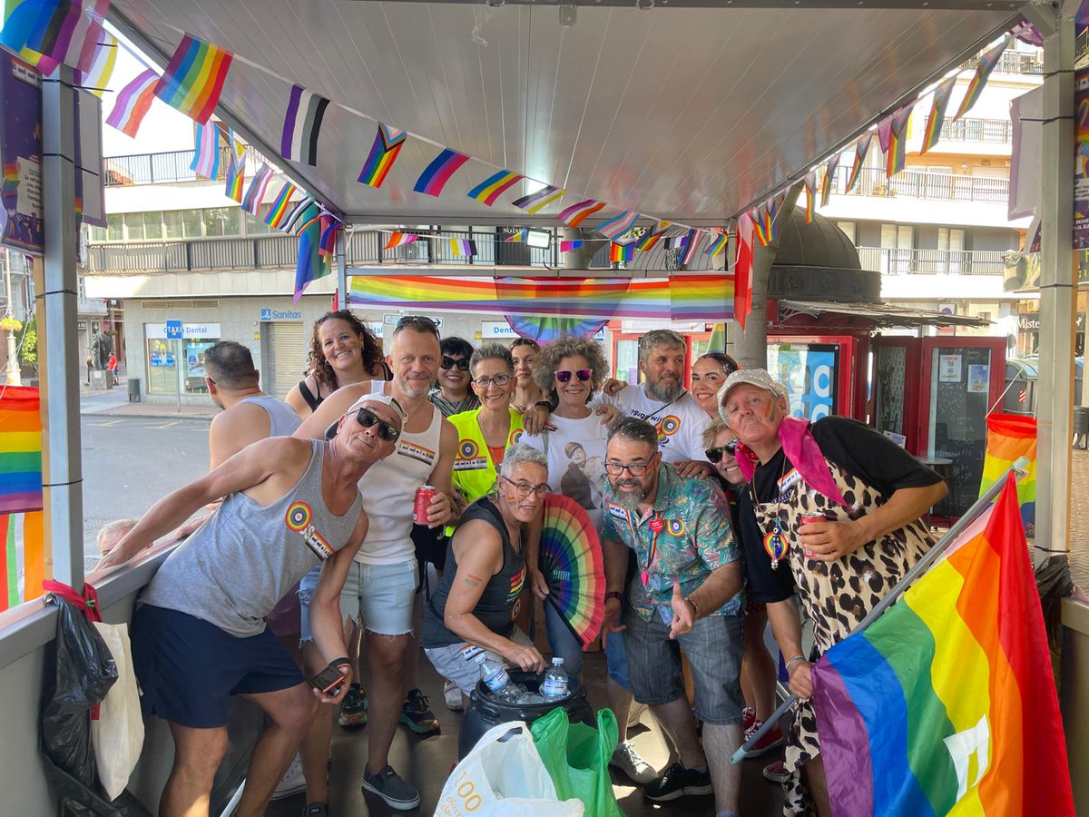 CCOORM's tweet image. Las CCOO Región de Murcia, ORGULLOSAS,  toman hoy las calles de Cartagena junto a los colectivos LGTBIQ+.

#OrganizaTuOrgullo #altrabajoconorgullo