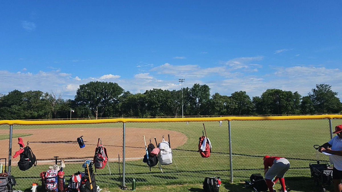 lionelcarlton's tweet photo. Last tournament with UB Nine 14u.
Feels like first time at Triple Creek....back country road, 2 ballfields in the middle of pasture.
#GetUSum ππΎ https://t.co/ByH11ZYIyR